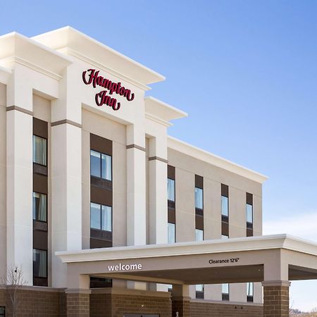 Hampton Inn Fairmont Extérieur photo